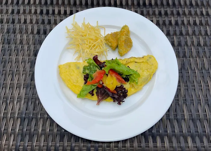 Kiskenda & Restaurant 3*